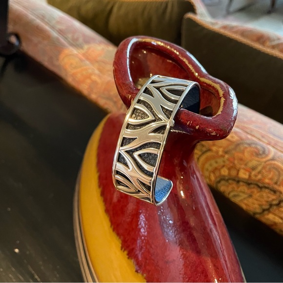 NWT - BRIGHTON CHRISTO CUFF BRACELET - Picture 9 of 16